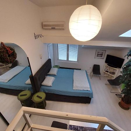 Sweet Apartments Or Rooms Nis Exterior foto