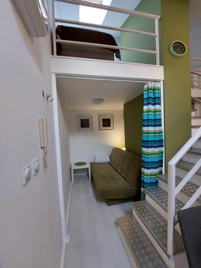 Sweet Apartments Or Rooms Nis Exterior foto